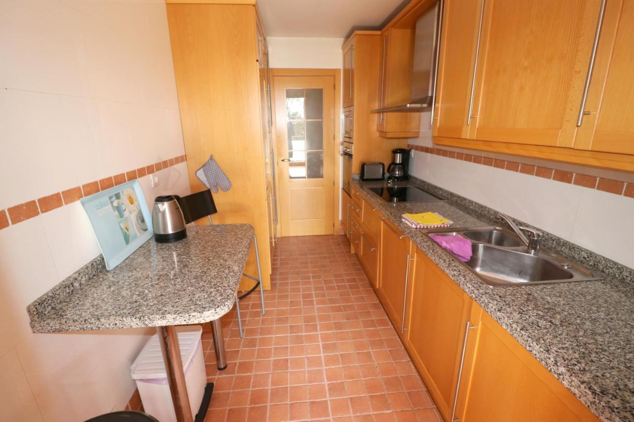 Salinas. Apartment For 4. Terrace/Parking/Pools/Gym/4Mins Beach Estepona Buitenkant foto